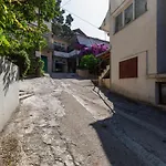 Apartments By The Sea Sumpetar, Omis - 949 Jesenice (Split-Dalmatia)