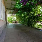 Apartments By The Sea Sumpetar, Omis - 949 Apartment Jesenice (Split-Dalmatia)