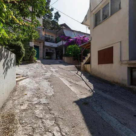 By The Sea Sumpetar, Omis - 949 Jesenice (Split-Dalmatia)