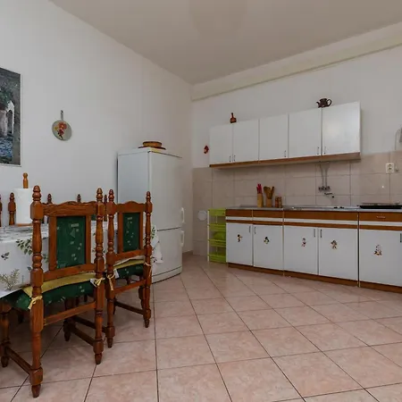 By The Sea Sumpetar, Omis - 949 Jesenice (Split-Dalmatia)